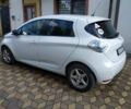 Белый Рено Зое, объемом двигателя 0 л и пробегом 137 тыс. км за 7300 $, фото 2 на Automoto.ua