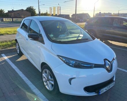 Білий Рено Зое, об'ємом двигуна 0 л та пробігом 51 тис. км за 9199 $, фото 2 на Automoto.ua