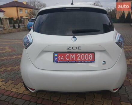Білий Рено Зое, об'ємом двигуна 0 л та пробігом 112 тис. км за 6777 $, фото 18 на Automoto.ua