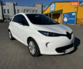 Белый Рено Зое, объемом двигателя 0 л и пробегом 72 тыс. км за 7900 $, фото 1 на Automoto.ua