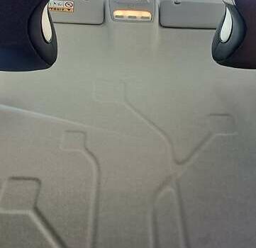 Белый Рено Зое, объемом двигателя 0 л и пробегом 163 тыс. км за 7950 $, фото 15 на Automoto.ua