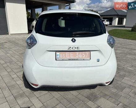 Білий Рено Зое, об'ємом двигуна 0 л та пробігом 84 тис. км за 7700 $, фото 3 на Automoto.ua