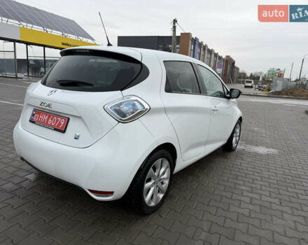 Білий Рено Зое, об'ємом двигуна 0 л та пробігом 80 тис. км за 5800 $, фото 4 на Automoto.ua