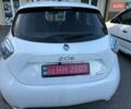 Белый Рено Зое, объемом двигателя 0 л и пробегом 56 тыс. км за 9900 $, фото 2 на Automoto.ua
