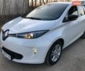 Белый Рено Зое, объемом двигателя 0 л и пробегом 90 тыс. км за 7500 $, фото 12 на Automoto.ua