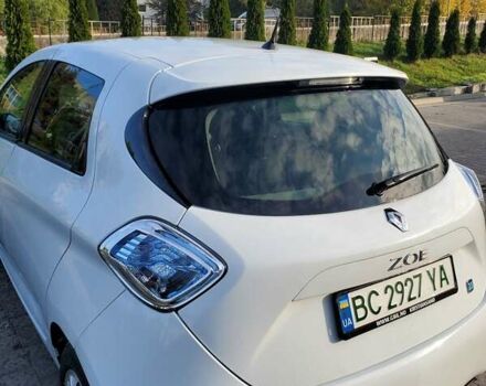 Білий Рено Зое, об'ємом двигуна 0 л та пробігом 105 тис. км за 6750 $, фото 2 на Automoto.ua