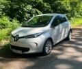 Белый Рено Зое, объемом двигателя 0 л и пробегом 130 тыс. км за 8000 $, фото 2 на Automoto.ua