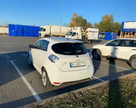 Білий Рено Зое, об'ємом двигуна 0 л та пробігом 51 тис. км за 9199 $, фото 4 на Automoto.ua