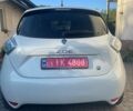 Белый Рено Зое, объемом двигателя 0 л и пробегом 78 тыс. км за 6850 $, фото 17 на Automoto.ua