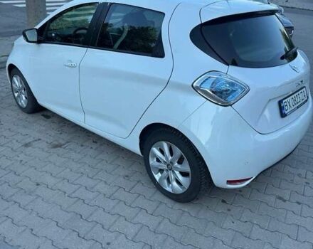 Білий Рено Зое, об'ємом двигуна 0 л та пробігом 100 тис. км за 7800 $, фото 8 на Automoto.ua
