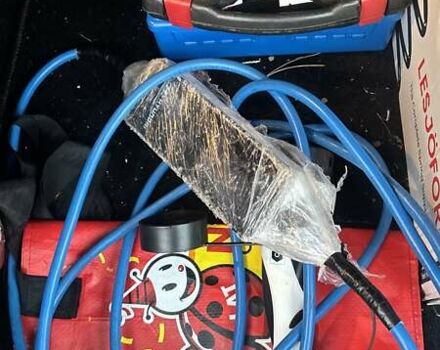 Белый Рено Зое, объемом двигателя 0 л и пробегом 147 тыс. км за 7000 $, фото 15 на Automoto.ua