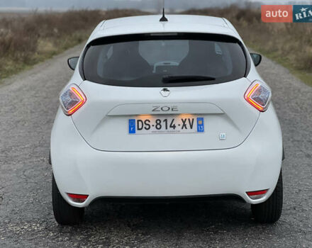 Білий Рено Зое, об'ємом двигуна 0 л та пробігом 84 тис. км за 6499 $, фото 10 на Automoto.ua