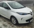 Белый Рено Зое, объемом двигателя 0 л и пробегом 129 тыс. км за 8300 $, фото 5 на Automoto.ua