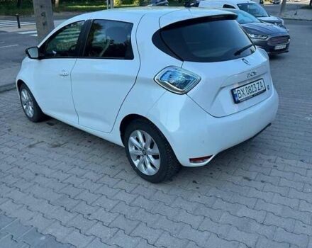 Білий Рено Зое, об'ємом двигуна 0 л та пробігом 100 тис. км за 7800 $, фото 11 на Automoto.ua