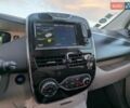 Белый Рено Зое, объемом двигателя 0 л и пробегом 51 тыс. км за 6995 $, фото 40 на Automoto.ua