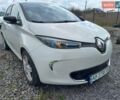 Белый Рено Зое, объемом двигателя 0 л и пробегом 48 тыс. км за 7500 $, фото 1 на Automoto.ua