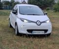Белый Рено Зое, объемом двигателя 0 л и пробегом 87 тыс. км за 6600 $, фото 25 на Automoto.ua
