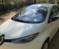 Белый Рено Зое, объемом двигателя 0 л и пробегом 92 тыс. км за 6400 $, фото 8 на Automoto.ua