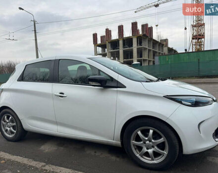 Білий Рено Зое, об'ємом двигуна 0 л та пробігом 148 тис. км за 6550 $, фото 2 на Automoto.ua