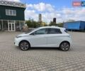 Белый Рено Зое, объемом двигателя 0 л и пробегом 147 тыс. км за 5900 $, фото 2 на Automoto.ua