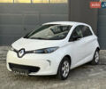 Белый Рено Зое, объемом двигателя 0 л и пробегом 86 тыс. км за 7200 $, фото 1 на Automoto.ua