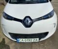 Белый Рено Зое, объемом двигателя 0 л и пробегом 28 тыс. км за 9500 $, фото 1 на Automoto.ua