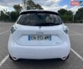 Білий Рено Зое, об'ємом двигуна 0 л та пробігом 108 тис. км за 8900 $, фото 8 на Automoto.ua