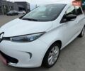 Белый Рено Зое, объемом двигателя 0 л и пробегом 100 тыс. км за 7650 $, фото 1 на Automoto.ua