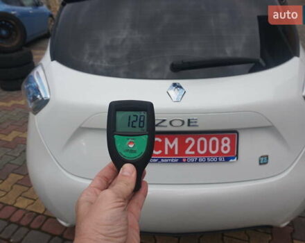 Білий Рено Зое, об'ємом двигуна 0 л та пробігом 112 тис. км за 6777 $, фото 68 на Automoto.ua
