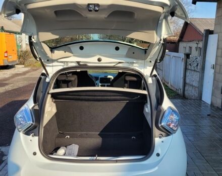 Белый Рено Зое, объемом двигателя 0 л и пробегом 113 тыс. км за 7200 $, фото 7 на Automoto.ua