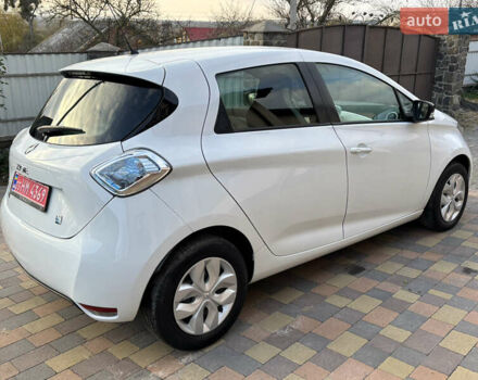 Білий Рено Зое, об'ємом двигуна 0 л та пробігом 116 тис. км за 6599 $, фото 5 на Automoto.ua