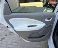 Білий Рено Зое, об'ємом двигуна 0 л та пробігом 180 тис. км за 7300 $, фото 25 на Automoto.ua
