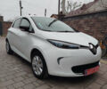 Белый Рено Зое, объемом двигателя 0 л и пробегом 96 тыс. км за 6850 $, фото 1 на Automoto.ua