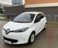 Белый Рено Зое, объемом двигателя 0 л и пробегом 92 тыс. км за 6400 $, фото 17 на Automoto.ua