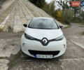Білий Рено Зое, об'ємом двигуна 0 л та пробігом 98 тис. км за 9500 $, фото 7 на Automoto.ua