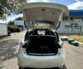 Белый Рено Зое, объемом двигателя 0 л и пробегом 93 тыс. км за 8500 $, фото 7 на Automoto.ua