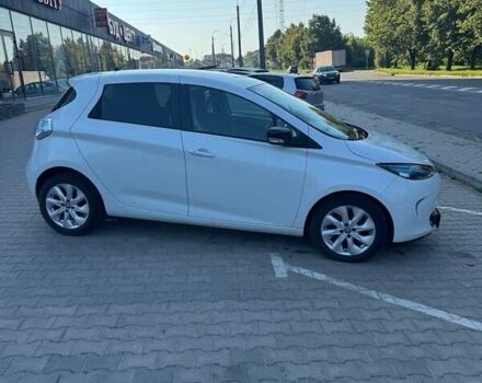 Білий Рено Зое, об'ємом двигуна 0 л та пробігом 100 тис. км за 7800 $, фото 4 на Automoto.ua