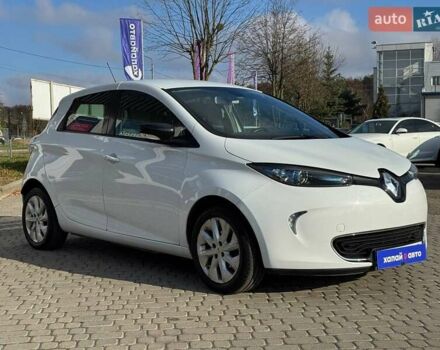 Белый Рено Зое, объемом двигателя 0 л и пробегом 89 тыс. км за 8500 $, фото 3 на Automoto.ua