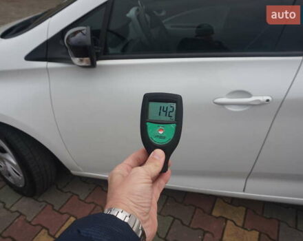 Білий Рено Зое, об'ємом двигуна 0 л та пробігом 112 тис. км за 6777 $, фото 65 на Automoto.ua