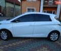 Белый Рено Зое, объемом двигателя 0 л и пробегом 142 тыс. км за 7555 $, фото 19 на Automoto.ua