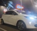 Белый Рено Зое, объемом двигателя 0 л и пробегом 82 тыс. км за 8100 $, фото 6 на Automoto.ua