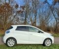 Белый Рено Зое, объемом двигателя 0 л и пробегом 163 тыс. км за 7900 $, фото 3 на Automoto.ua