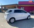 Білий Рено Зое, об'ємом двигуна 0 л та пробігом 134 тис. км за 6700 $, фото 9 на Automoto.ua
