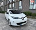 Белый Рено Зое, объемом двигателя 0 л и пробегом 125 тыс. км за 7000 $, фото 7 на Automoto.ua
