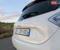 Белый Рено Зое, объемом двигателя 0 л и пробегом 51 тыс. км за 6995 $, фото 21 на Automoto.ua