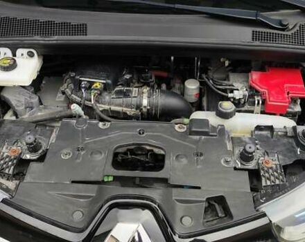 Білий Рено Зое, об'ємом двигуна 0 л та пробігом 50 тис. км за 7950 $, фото 26 на Automoto.ua
