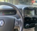 Белый Рено Зое, объемом двигателя 0 л и пробегом 154 тыс. км за 6500 $, фото 16 на Automoto.ua