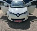 Белый Рено Зое, объемом двигателя 0 л и пробегом 105 тыс. км за 6499 $, фото 4 на Automoto.ua