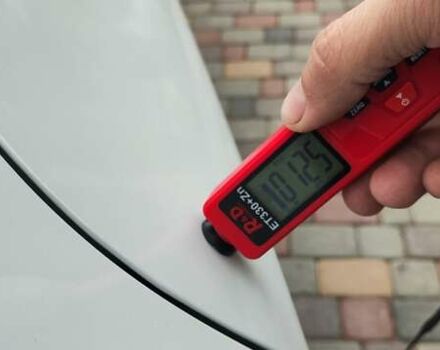 Білий Рено Зое, об'ємом двигуна 0 л та пробігом 50 тис. км за 7950 $, фото 42 на Automoto.ua