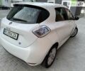 Белый Рено Зое, объемом двигателя 0 л и пробегом 60 тыс. км за 11999 $, фото 15 на Automoto.ua